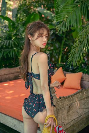 Kim Moon Hee – Cherry Frill Monokini