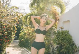 Lee Chae Eun – Heathers Bikini – 01.06.19