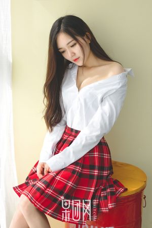 [Girlt 果 团 网] No.063 Yin Yichun-Pure Jade Girl bf Shirt Style & Lace Underwear