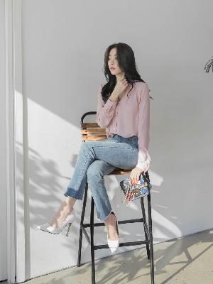 An Seo Rin – 22.01.2018 – Jeans Set