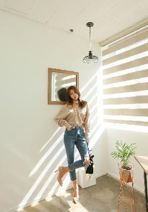 Cha HyunOk – Jeans Set – 21.09.2017