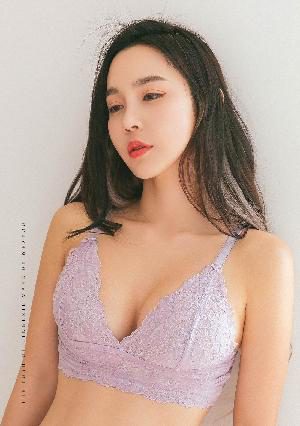 Lee Ji Na – 08.05.2018 – Lingerie Set