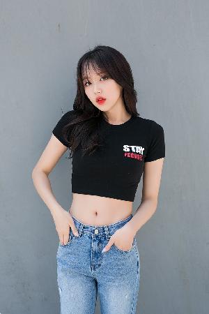 20.06.2018 – Lee Tae Eun – Jeans Set