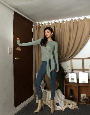 Seo Sung Kyung – 31.01.2018 – Jeans Set