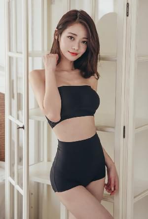 21092018 – Lingerie – Kim Moon Hee