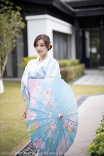 [LangkhaIxia XIAOYU] VOL.482 Yang Chenchen Sugar – playing oil paper umbrella and wearing romantic