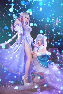 Miyana Mi & Zi Tao – Crystal Dress Photo Set