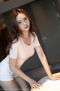 [LangkhaIxia XIAOYU] VOL.530 Zheng Yingwei Bev – seductive and beautiful buttocks and stockings beautiful legs
