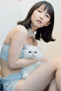 Riho Yoshioka 吉岡里帆, Weekly Playboy 2020 No.01-02 (週刊プレイボーイ 2020年1-2号)