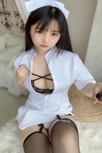 [COS welfare] 桜桜宁宁 – small nurse photo set