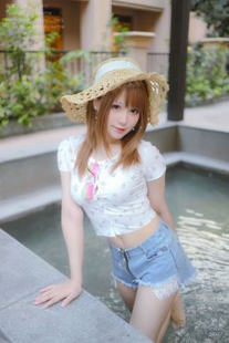 [Net red COSER photo] Meng girl NYAKO 喵 – Hot spring travel set