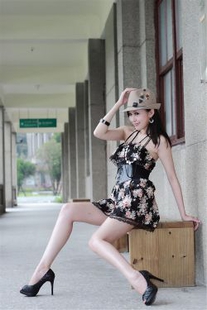 Taiwan model Avy Dukowei “Fashion Dress Street” Photo Album