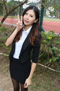 [Taiwan tender model] Zooe “Chinese University OL black silk leg” photo set