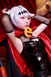 Anime blogger G44 will not be injured “PSG Hallowe” photo collection