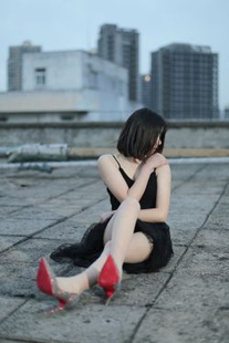 [Nai] No.060 璃 – from the white to the night, blow the air in the rooftop
