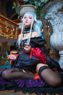 Coser Miss Star’s Late “Clarin Big Dress” photo set