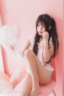 [糖] Vol.238 “Pink Bathtub” Photo Collection