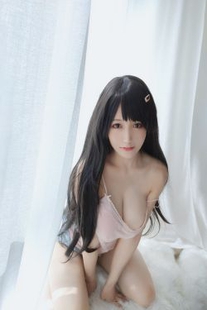 [COSPLAY] Anime blogger Xiaozu thousand generation W – pink sling photo set
