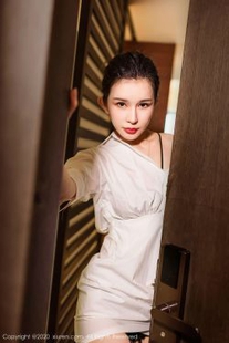 [人 xiuren] no.2684 Zhang Yucheng – white shirt in the bathroom temptation