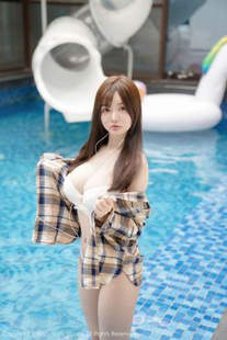 [人 xiuren] no.2708 美 mini – Plaid shirt in the pool in the pool