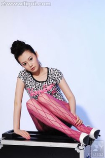 Model Chen Jiajia “color gorgeous stockings high-level interpretation” [柜 ligui] silk foot photo picture