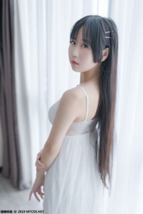 “White Dress” [糖] Vol.069 photo set