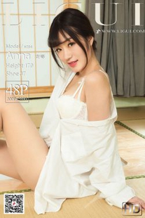 Model Anna “Bathroom White Shirt Silk Foot” [柜 ligui] photo set