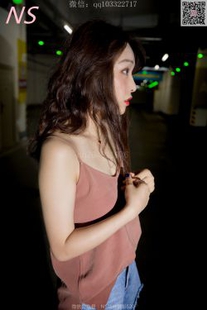 Xiao Zhu Yin’s “Underground Garage’s Stockings Beautiful Leg Girl” [Nose Photography] Photo Collection