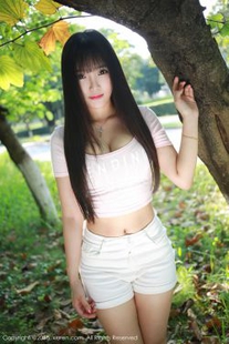 Xia Yao baby “Outside Shooting of Fresh Hot Pants Girls” [秀人网XiuRen] No.345 Photo Album