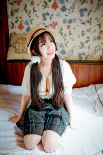 V dish “Young Girl in a Straw Hat” [秀人网XIUREN] No.742 Photo Album