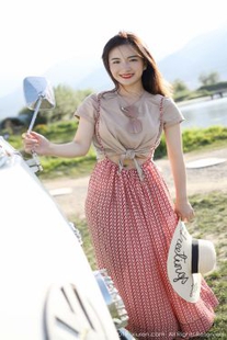 Yier Latte “Outdoor Fresh and Sweet Style Series” [秀人XIUREN] No.1718 Photo Album