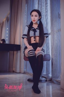Li Sitong’s “Pure School Girl” [Toutiaogirls] Photo Album