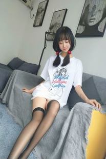 Mu Mianmian OwO “Smart Girl T-Shirt” [COSER Beauty] Photo Album