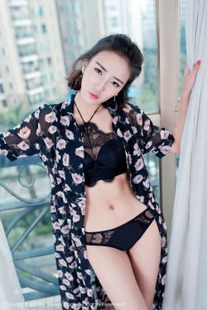 Mei Ge “Sexy, Fashionable, Beautiful Legs in Stockings” [秀人网XiuRen] No.561 Photo Album