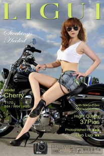 Model Cherry “Motorcycle Girl” [丽柜LiGui] Photo pictures of beautiful legs and jade feet