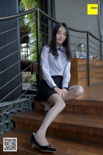 Si Xiangjia 141 Wan Ping “Pure Grey Silk Feet” [IESS 奇思趣向] Photo Album