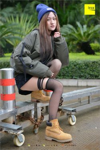 Xiaoxiao “Net Socks That Go Astray” [奇思趣向IESS] Silk Foot Bento 233 Photo Album