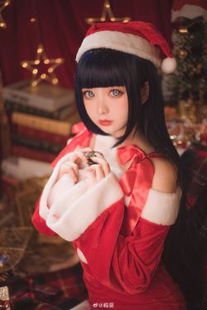 Beauty Coser Shima Aoi “Naruto Hinata Christmas” Photo Album