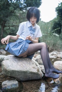 Mu Mianmian OwO “Water Color Stream Uniform” Photo Album