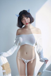 Jiang Renqing “White Cat Girl + Cow Stunner” [ARTGRAVIA] VOL.039 Photo Album
