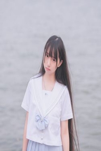 Cute girl Gamma Yuluozi “Going to the Beach Together” Photo Album