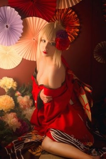 Coser Chihiro-sama “Nero: Kimono” Photo Album