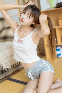 Cosplay 兔子Zzz不吃胡萝卜 早安少女