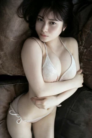 Sakurako Okubo 大久保桜子, BRODYデジタル写真集 「RISING SUN」