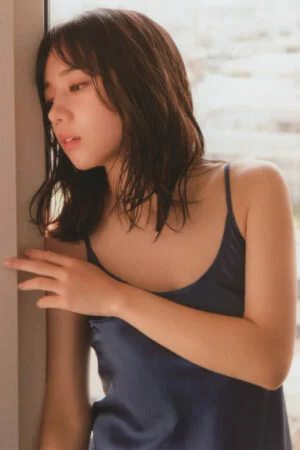 Kyoko Saito 齊藤京子, WHITE Graph 009 Set.02