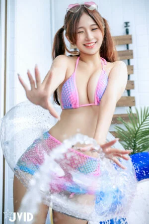 JVID 婕咪 Juice – 民宿巧遇正妹婕咪給了我夢幻又炙熱的假期 Set.01