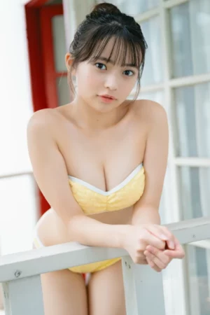 Kano Komori 小森香乃, Young Jump 2025 No.38 (ヤングジャンプ 2025年38号)