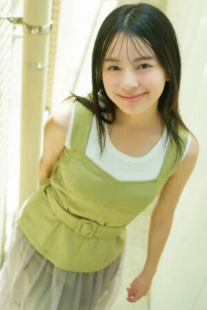竹下優名・小國舞羽・藤本唯千夏, Young Magazine 2025 No.35 (ヤングマガジン 2025年35号)