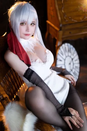 Cosplay 前羽_rr – 碧蓝航线 德雷克