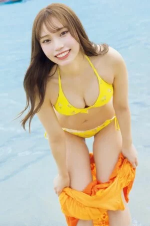 Saaya Kawagoe 川越紗彩, 1st写真集 「なんとかなるなる」 Set.05